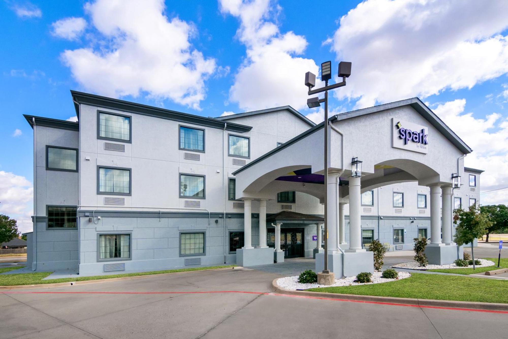 Spark By Hilton Hotel Wichita Falls